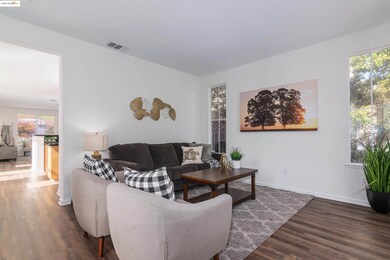 411 Canyon Ct, Vallejo, CA 94591 - photo 6