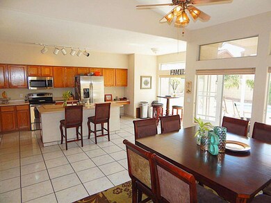 Kitchen Dining 2