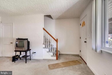 305 Allendale St, Baltimore, MD 21229 - photo 5