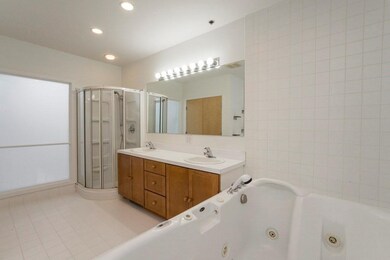 60 Tufts St unit 11, Somerville, MA 02145 - photo 7