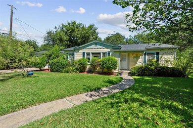 617 Estel St, Weatherford, TX 76086 - photo 3