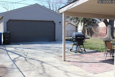 356 Thelma Dr, Sheffield Lake, OH 44054 - photo 2