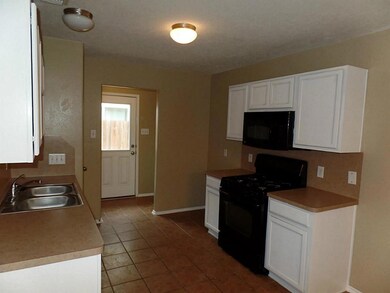 33246 Cottonwood Bend, Magnolia, TX 77354 - photo 3