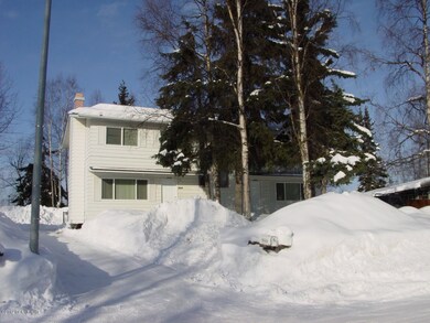 4118 Vance Dr, Anchorage, AK 99508 - photo 3