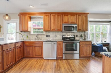 6606LipscombDrive-11