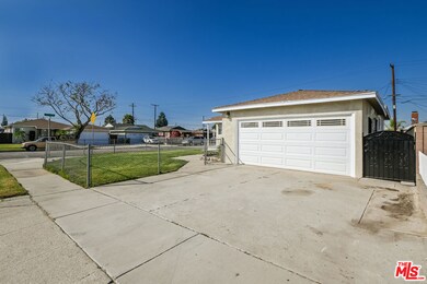 2211 W 158th St, Compton, CA 90220 - photo 7