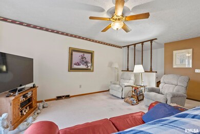 22 Highland Ct, Davenport, IA 52803 - photo 5