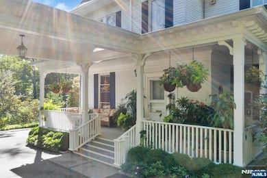 167 Maple St, Englewood, NJ 07631 - photo 4