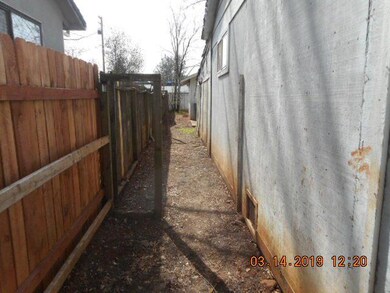 2353 Jonquil Way, Redding, CA 96002 - photo 6