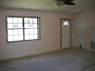 Entryway view