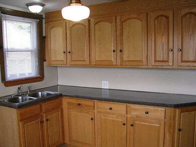 65 Yale Ave, Providence, RI 02908 - photo 5