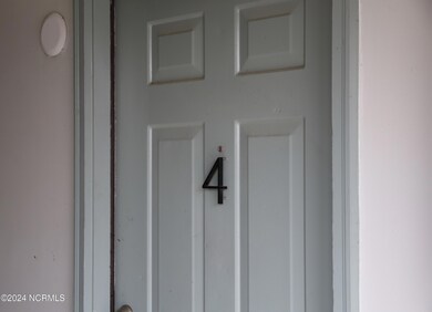 2322 Indian Dr unit A4, Jacksonville, NC 28546 - photo 3