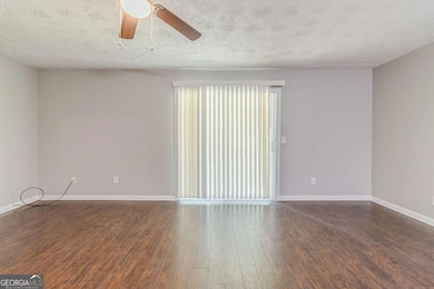 5509 Covent Way, Lithonia, GA 30058 - photo 7