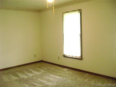 Large first floor bedroom