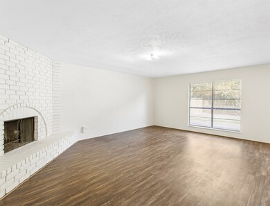 24306 Broken Bow Ln, Hockley, TX 77447 - photo 2