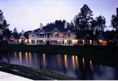 Night photo of Residences