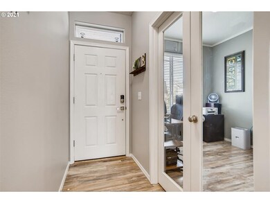 966 SW 19th Way, Troutdale, OR 97060 - photo 3