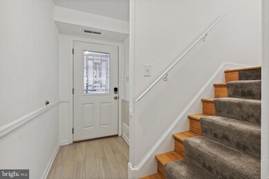 2041 N Abingdon St, Arlington, VA 22207 - photo 7