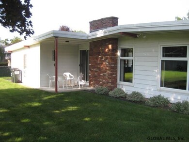 22 Memory Ln, Schenectady, NY 12306 - photo 4