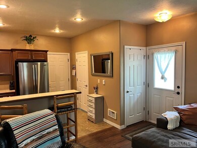 405 Forest View Dr, Driggs, ID 83422 - photo 5