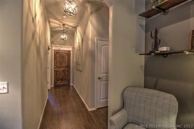 Entry with upgraded light fixtures