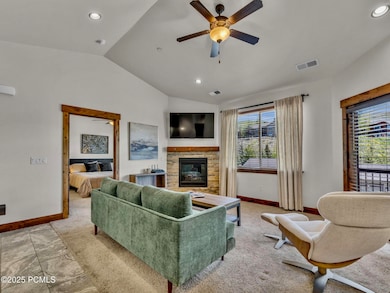 39-web-or-mls-14275-n-buck-horn-trail-p