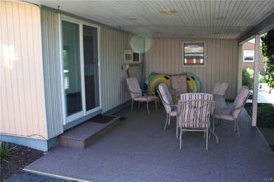 715 E Federal St, Allentown, PA 18103 - photo 6