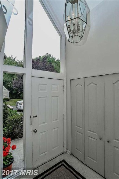 1438 Yellowwood Ct, Reston, VA 20190 - photo 2