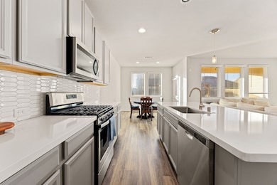 9415 Summer River Dr, Richmond, TX 77406 - photo 6