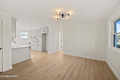 156 Boatman St, Cookeville, TN 38501 - photo 6