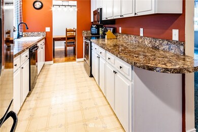 154 Skinner Rd, Chehalis, WA 98532 - photo 4