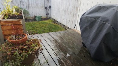 Deck off dining