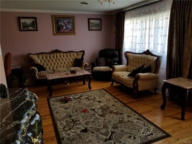 4258 N Church St, Whitehall, PA 18052 - photo 3