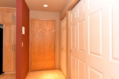 Glendale Lakes Condominiums unit A 101, Glendale, WI 53209 - photo 5