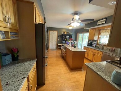 4136 Friedens Rd, Slatington, PA 18080 - photo 7