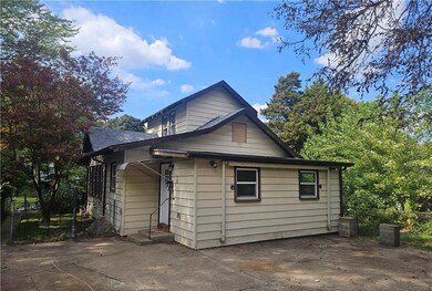 1207 N Main St, Independence, MO 64050 - photo 4