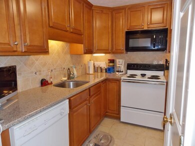 19 Saco St unit 3, Center Conway, NH 03813 - photo 4
