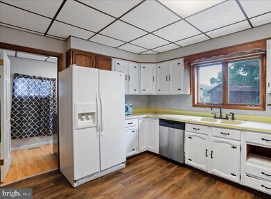 28 S F St, Keyser, WV 26726 - photo 7