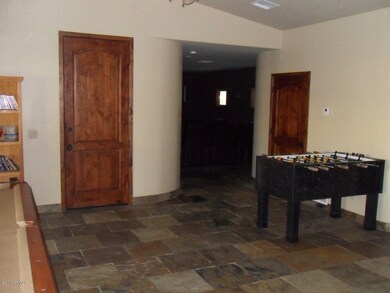 12340 e mountain view rd 003