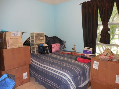 606 Okane St, Laredo, TX 78040 - photo 2