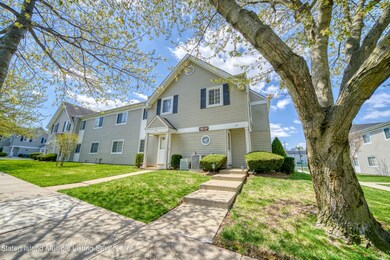 122 Gervil St unit 119, Staten Island, NY 10309 - photo 2