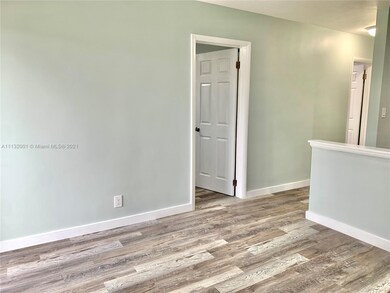 2318 Freedom St unit 6, Hollywood, FL 33020 - photo 2