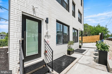 4921 Chester Ave unit 2O2, Philadelphia, PA 19143 - photo 2