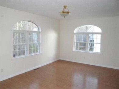 43 Robin Ln, Rockland, MA 02370 - photo 4