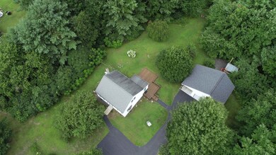 44 Dracut Rd, Hudson, NH 03051 - photo 2