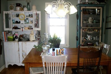 5811 Bacon Rd 002.JPG