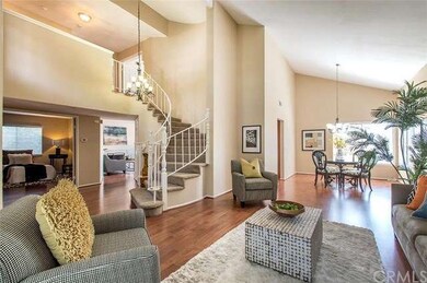 Great entertaining floor plan with rooms flowing o