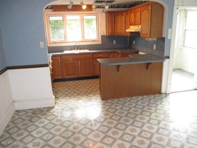 19 W Enterprise St, Glen Lyon, PA 18617 - photo 5