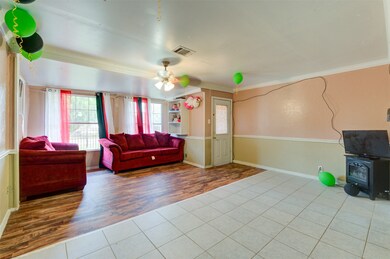 11079 Copley Ln unit 5, Houston, TX 77093 - photo 7