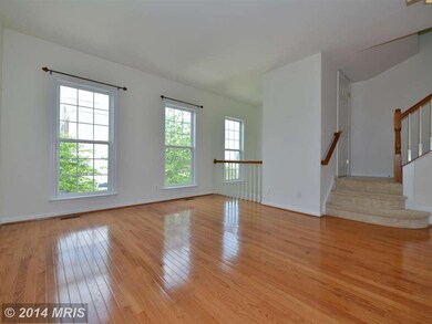 8219 Singleleaf Ln, Lorton, VA 22079 - photo 5